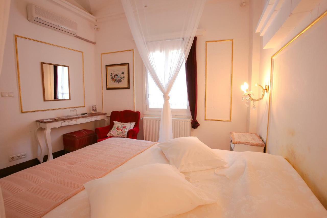 Moshinos Hotel Ayvalı Exteriör bild