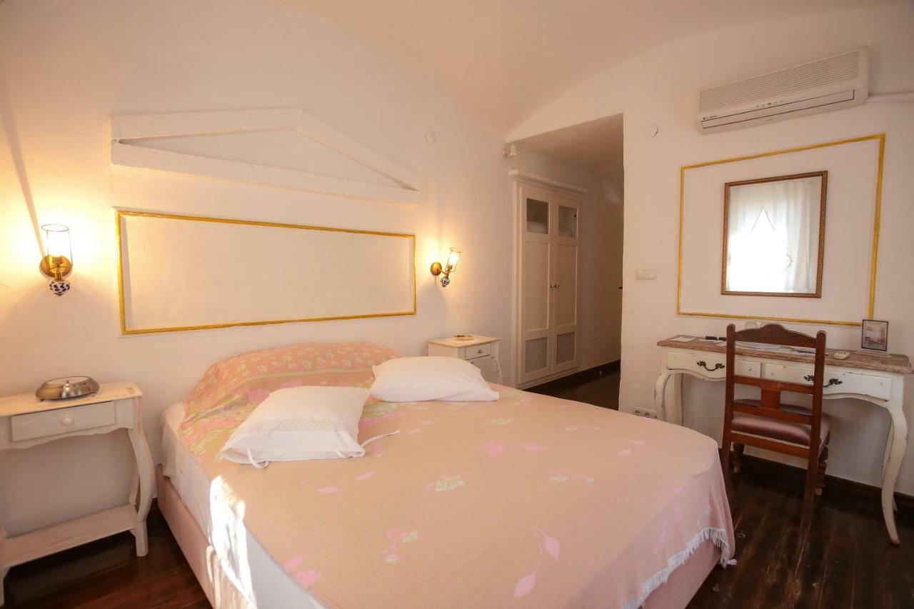 Moshinos Hotel Ayvalı Exteriör bild